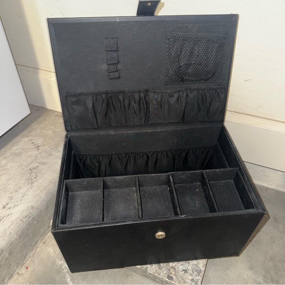Black Jewelry Organizer Box